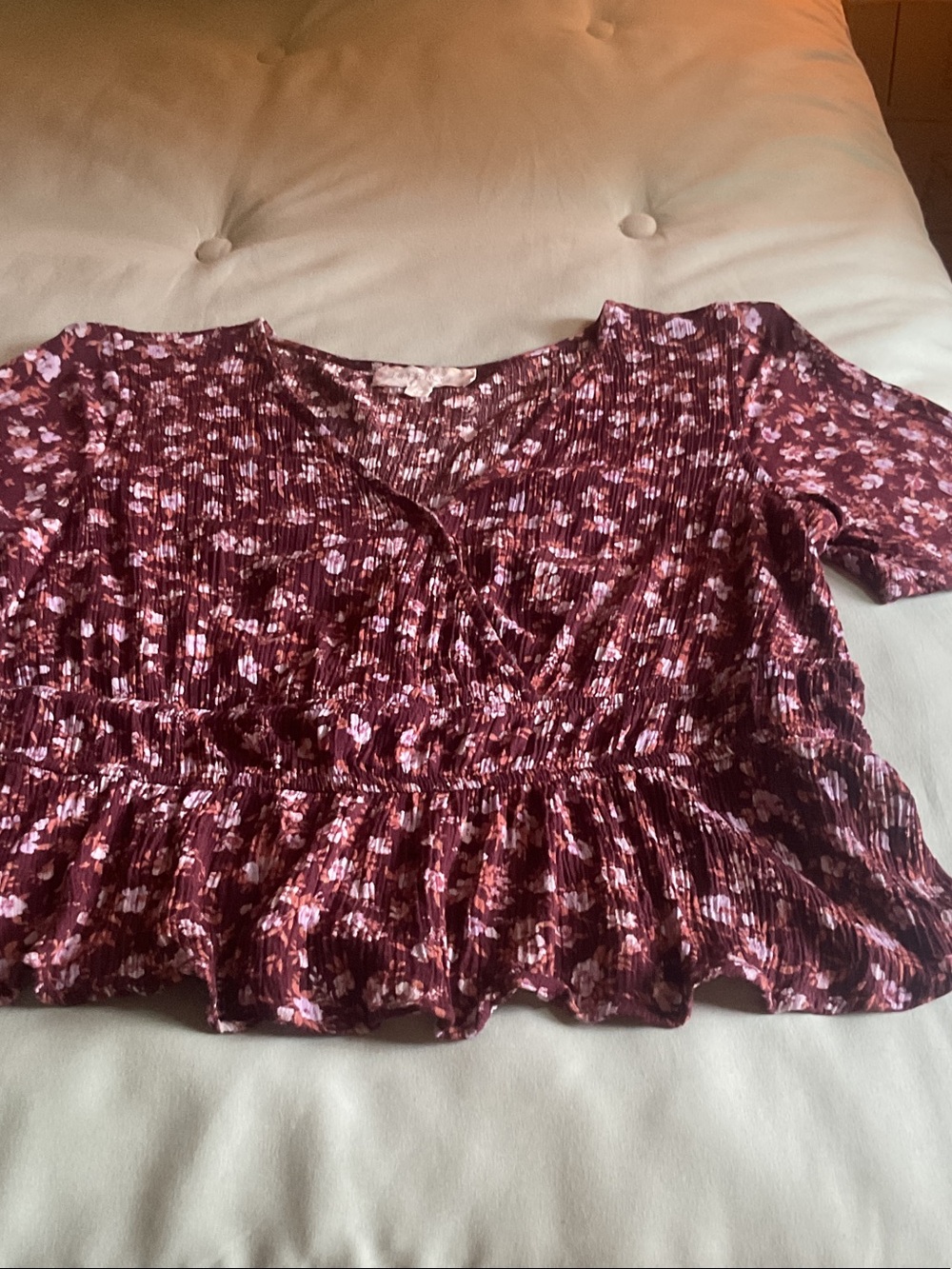 Women's Burgundy Floral Smocked Crop Top